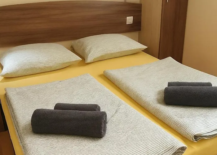 #437 Status Relax Like A Boss *