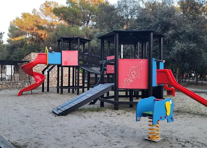 #437 Status Relax Like A Boss בית נופש *